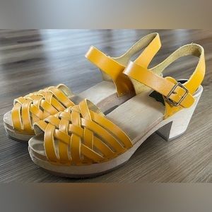 Swedish Hasbeens Braided Leather Peep Toe Wooden Heel Sandal